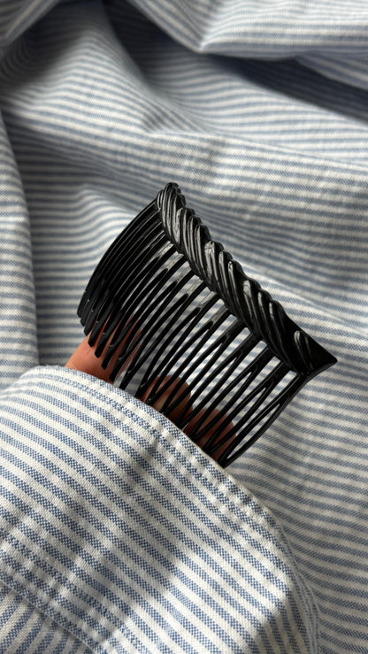 Burgu Desenli Yan Saç Tarağı - Retro Şık Topuz ve Yan Saç Aksesuarı