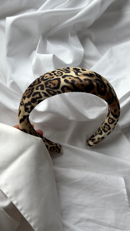 Pofuduk Saten Taç - Hacimli Puffy Model Lüks Saç Aksesuarı