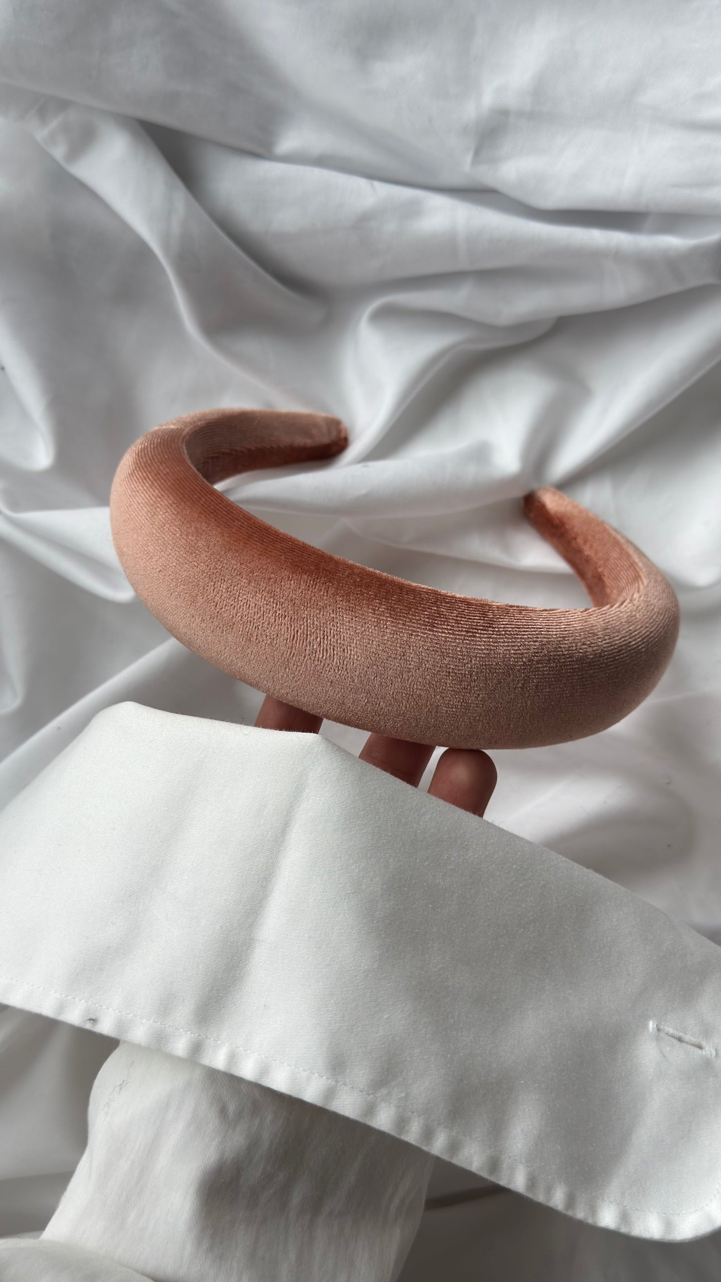 Pofuduk Saten Taç - Hacimli Puffy Model Lüks Saç Aksesuarı