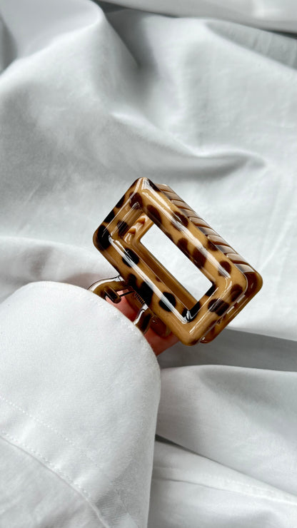 Leopar Desenli Dikdörtgen Büyük Boy Mandal Toka - Retro Şık Saç Aksesuarı