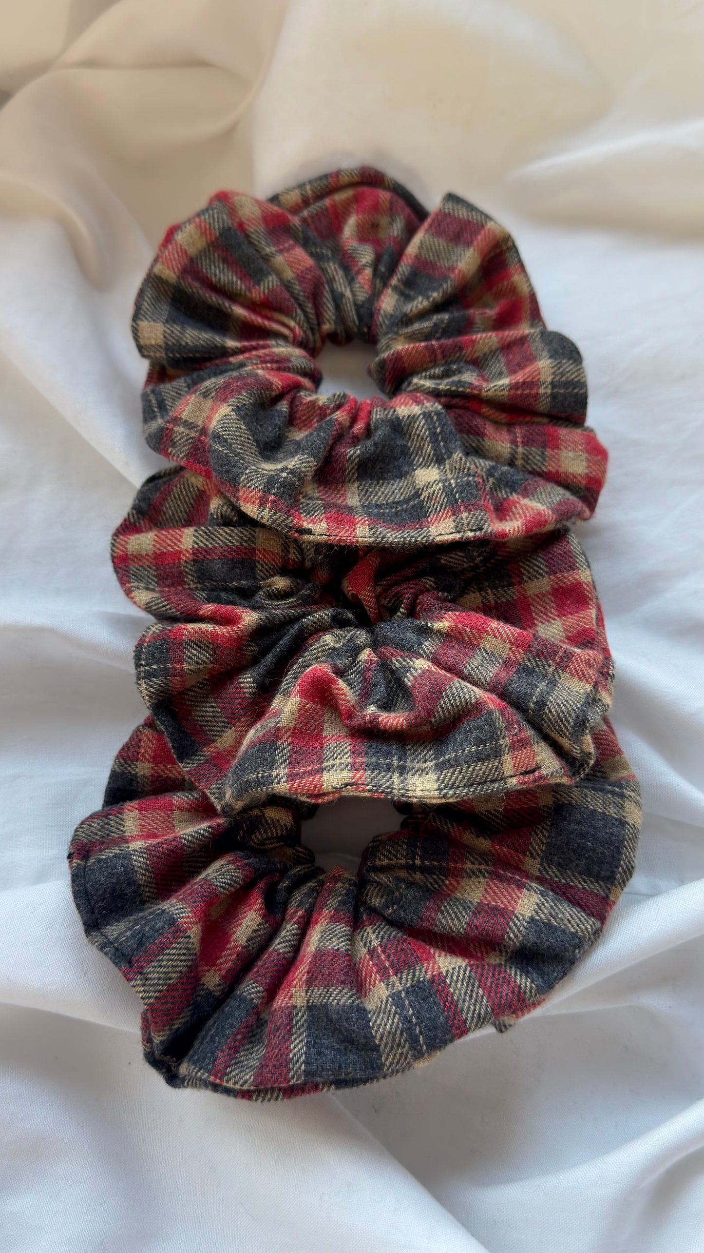 3'lü Ekose Desenli Lastik Toka - Kışlık Yumuşak Flanel Scrunchie Saç Aksesuarı