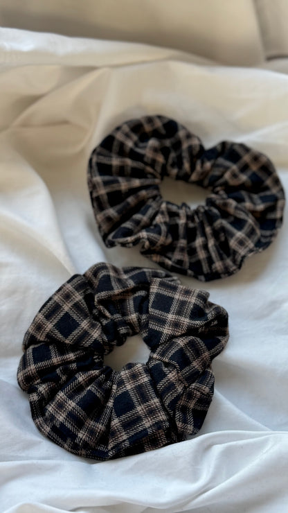 2'li Ekose Desenli Lastik Toka - Kışlık Yumuşak Flanel Scrunchie Saç Aksesuarı