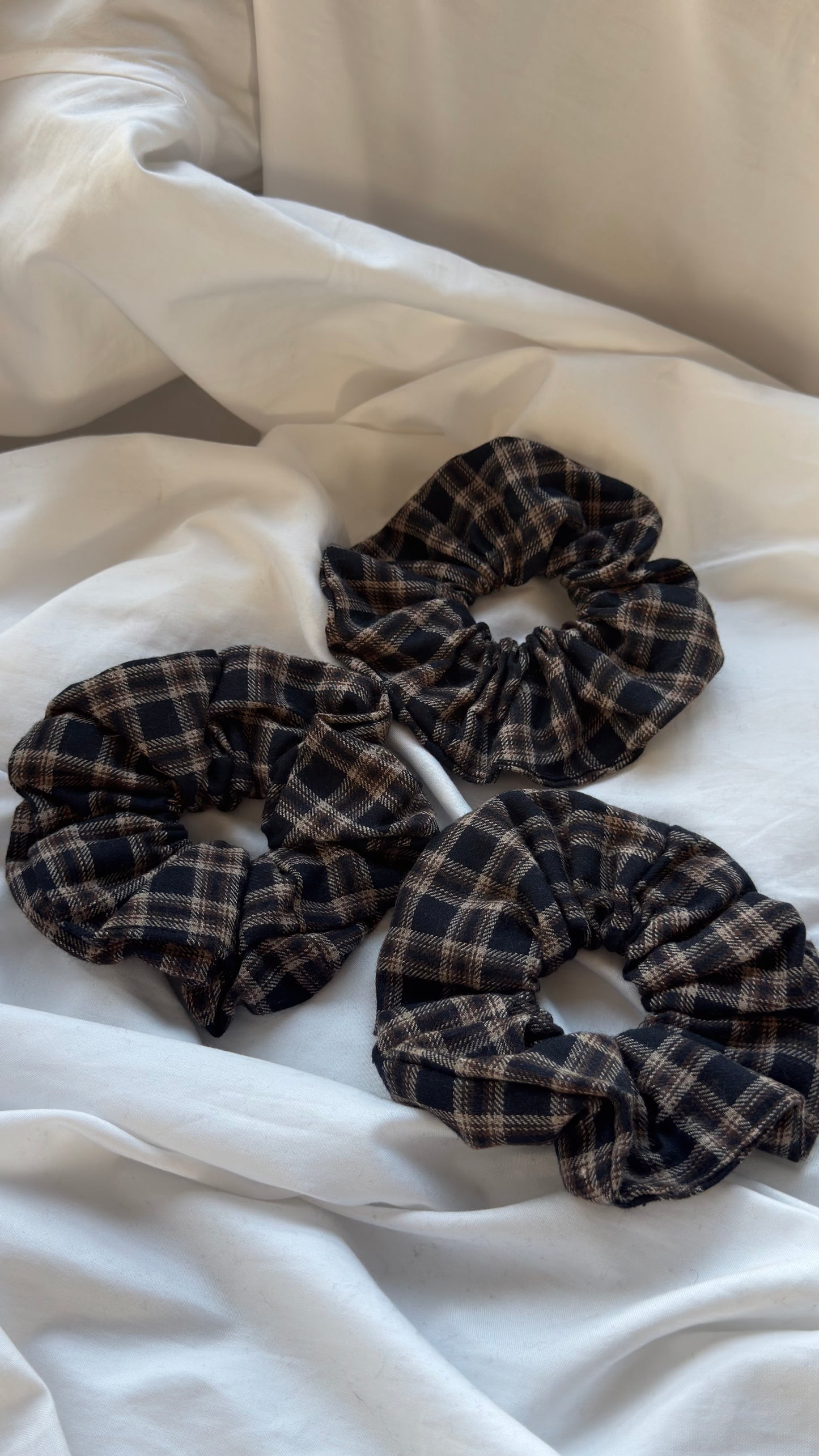 3'lü Ekose Desenli Lastik Toka - Kışlık Yumuşak Flanel Scrunchie Saç Aksesuarı