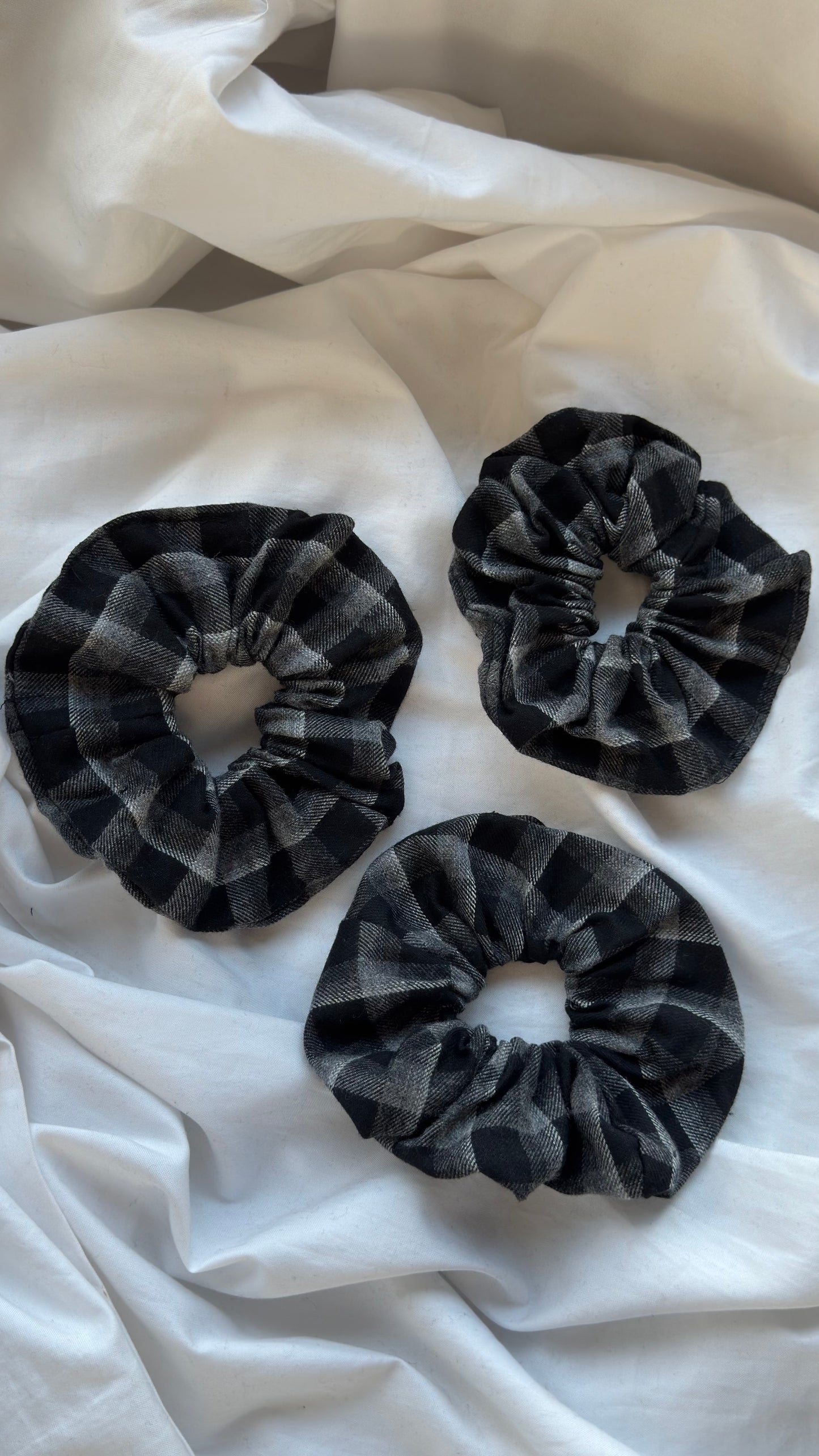 3'lü Ekose Desenli Lastik Toka - Kışlık Yumuşak Flanel Scrunchie Saç Aksesuarı