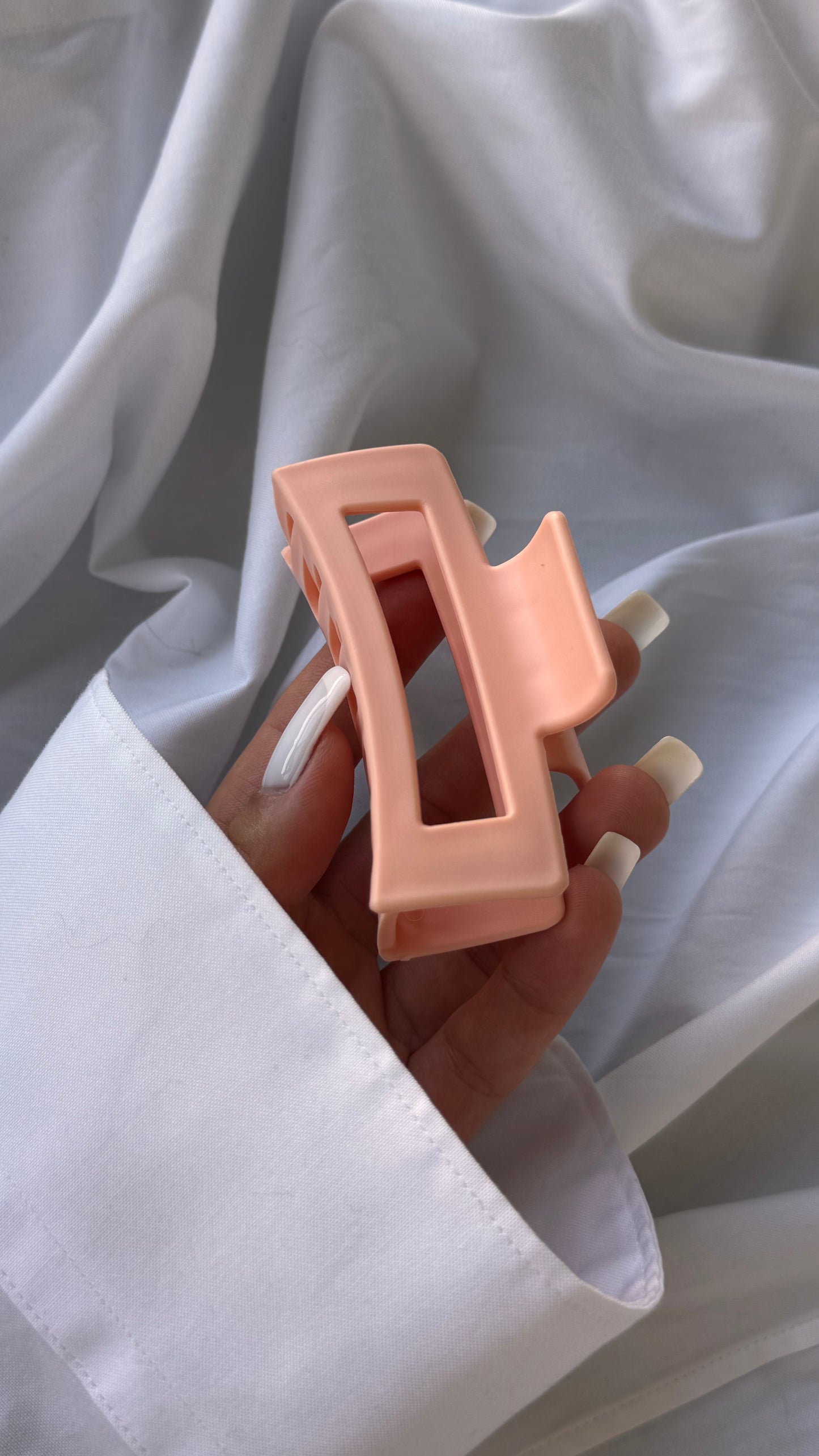 Dikdörtgen Pencere Tasarımlı Mandallı Toka