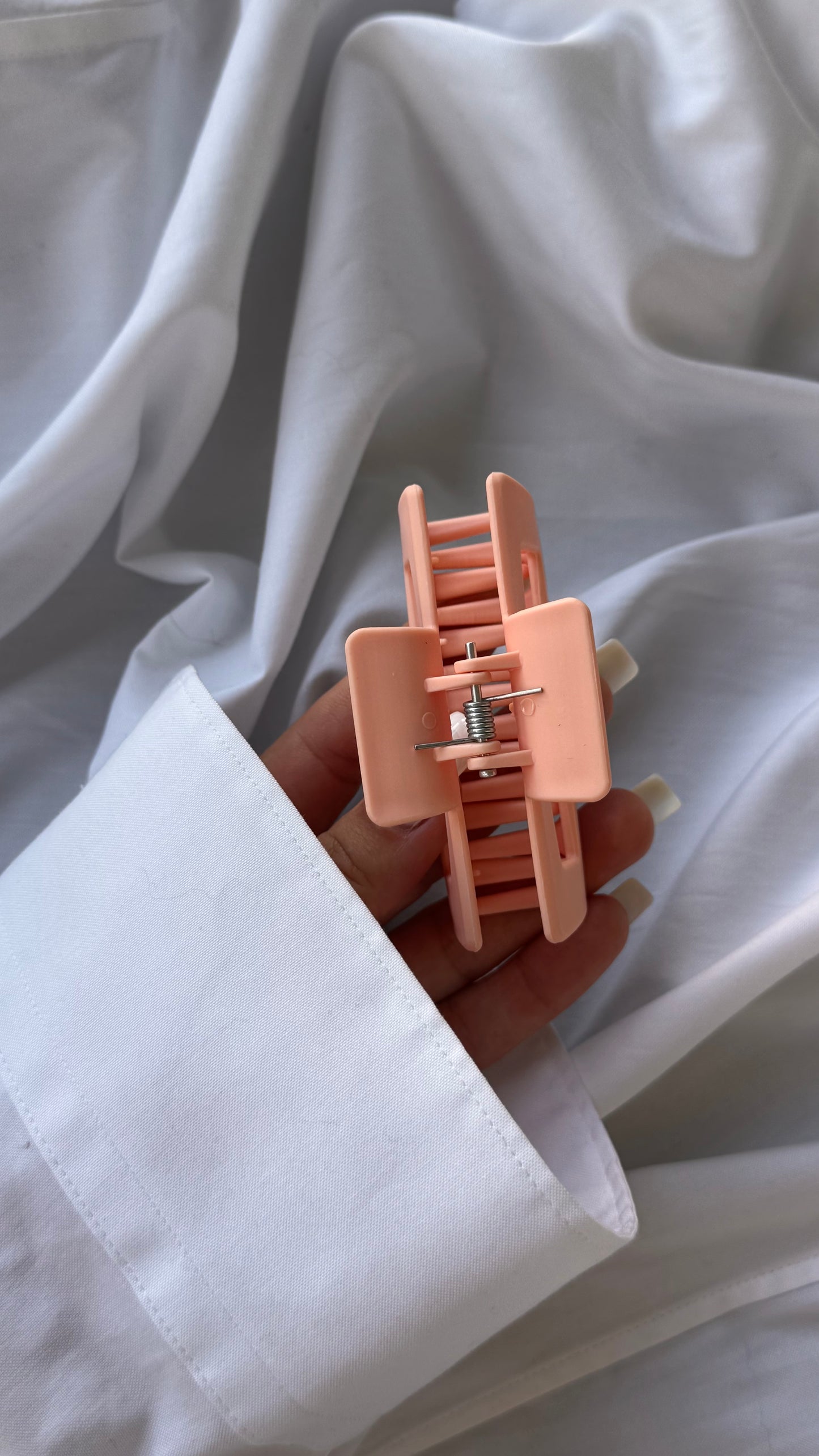 Dikdörtgen Pencere Tasarımlı Mandallı Toka