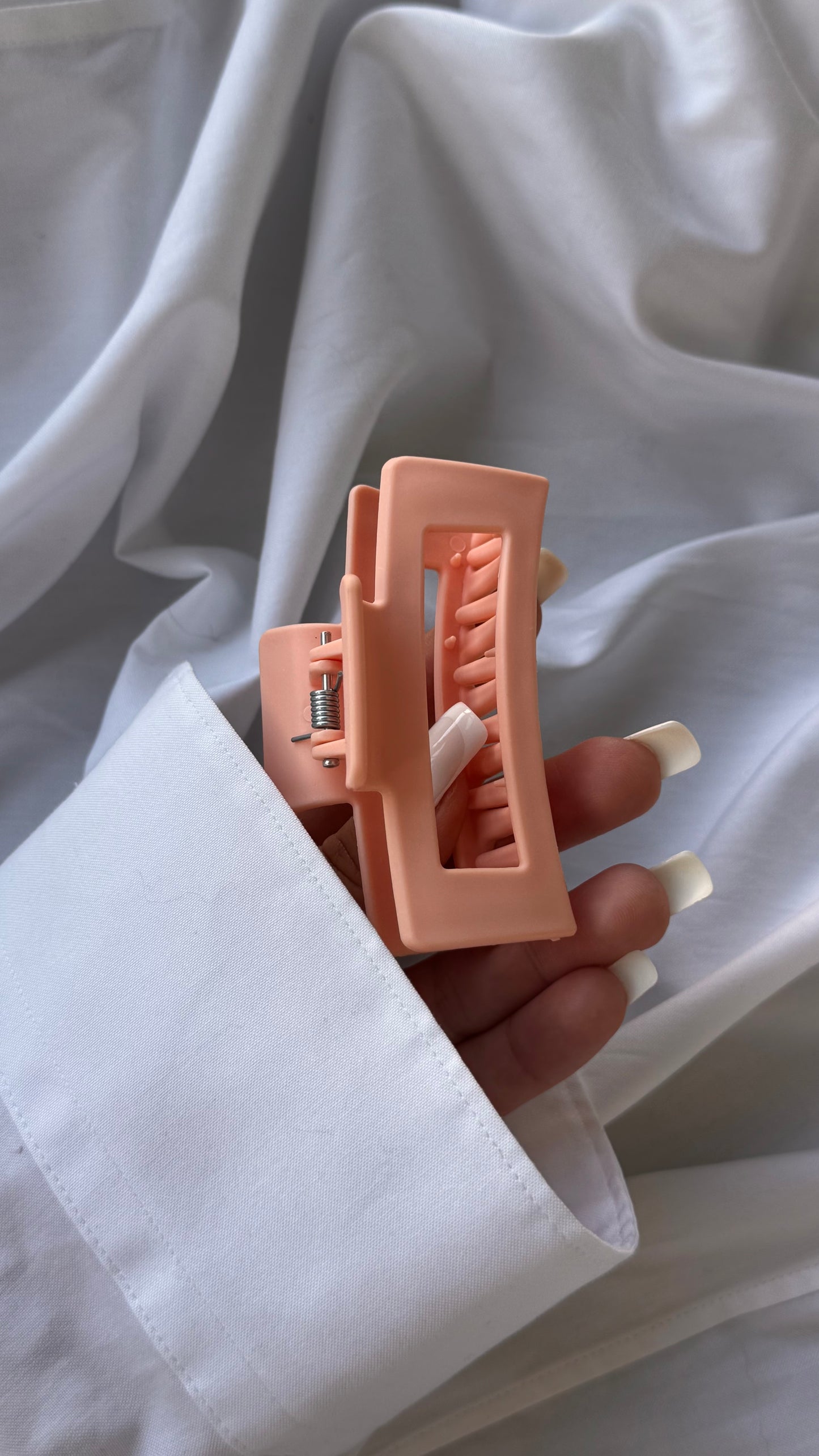 Dikdörtgen Pencere Tasarımlı Mandallı Toka