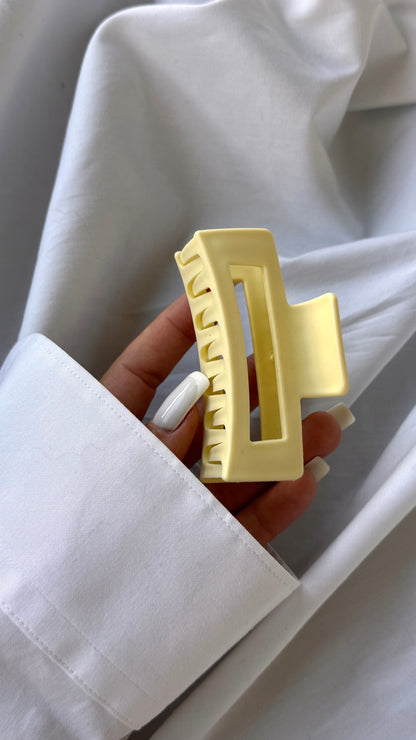 Dikdörtgen Pencere Tasarımlı Mandallı Toka