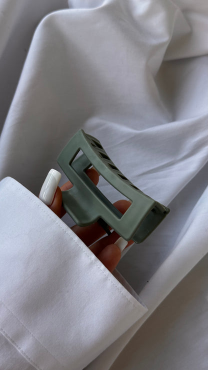 Dikdörtgen Pencere Tasarımlı Mandallı Toka