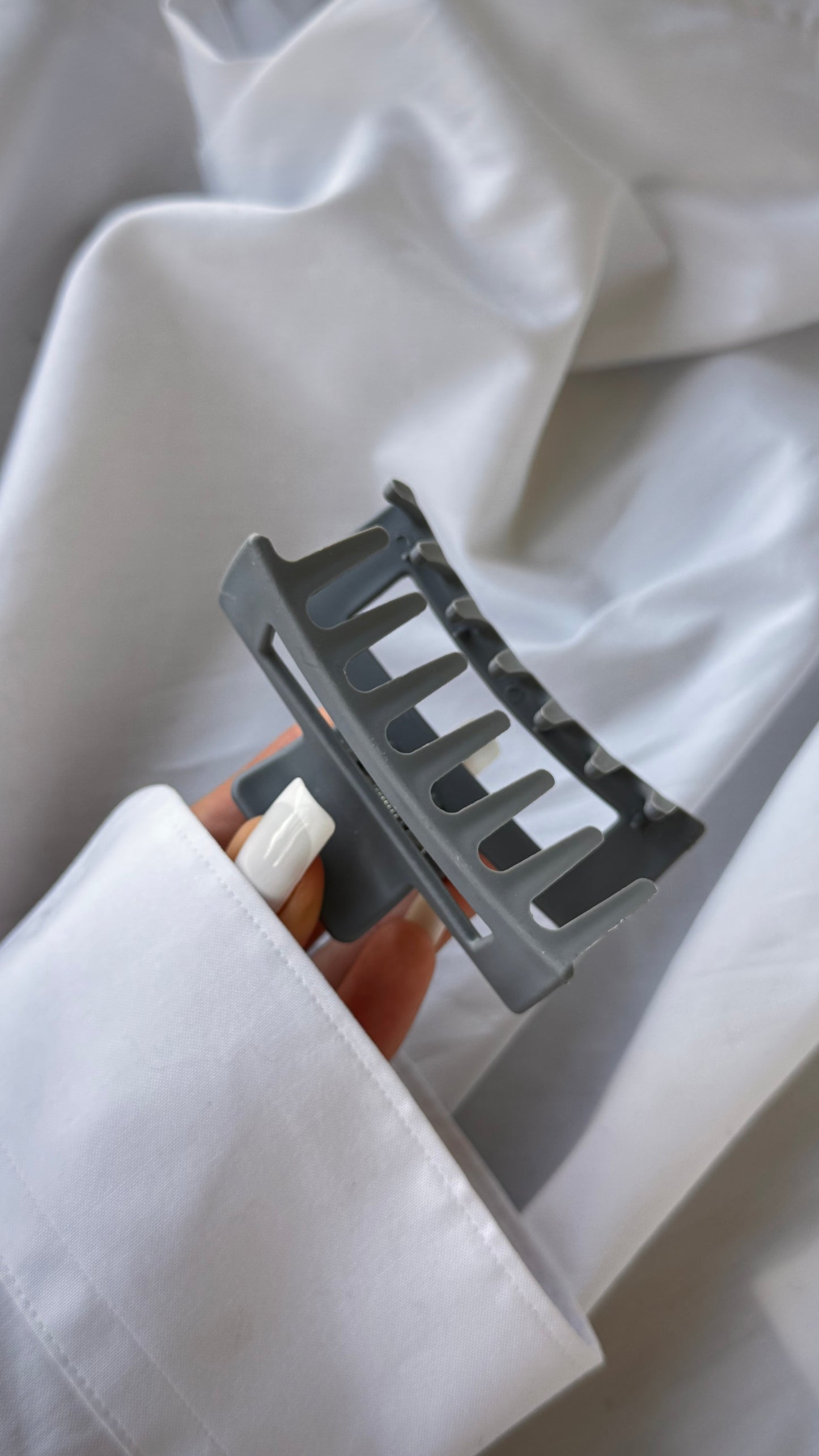 Dikdörtgen Pencere Tasarımlı Mandallı Toka