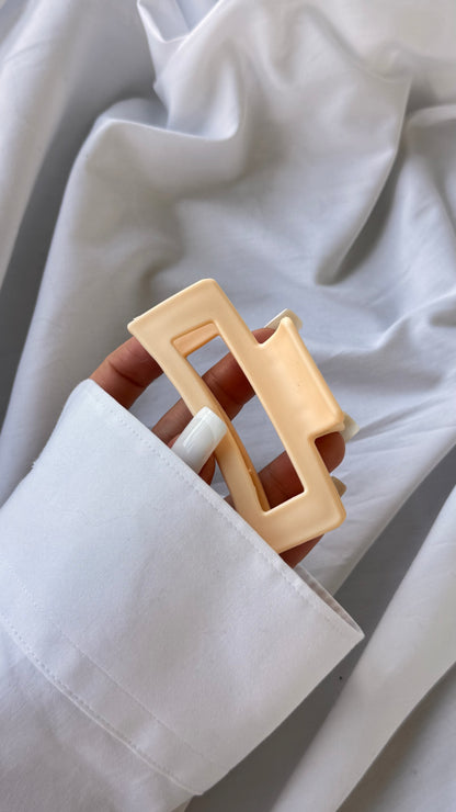 Dikdörtgen Pencere Tasarımlı Mandallı Toka