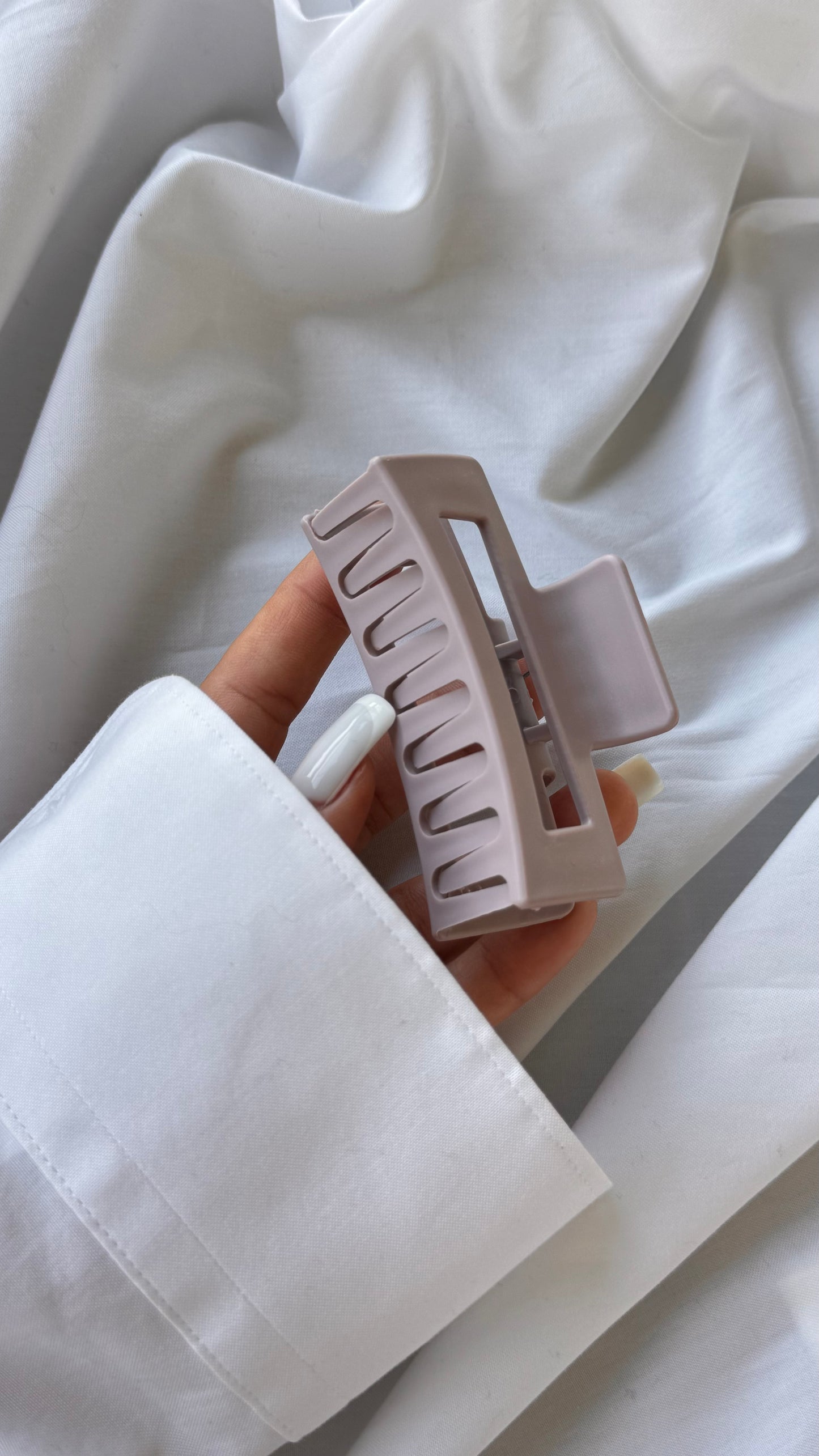 Dikdörtgen Pencere Tasarımlı Mandallı Toka