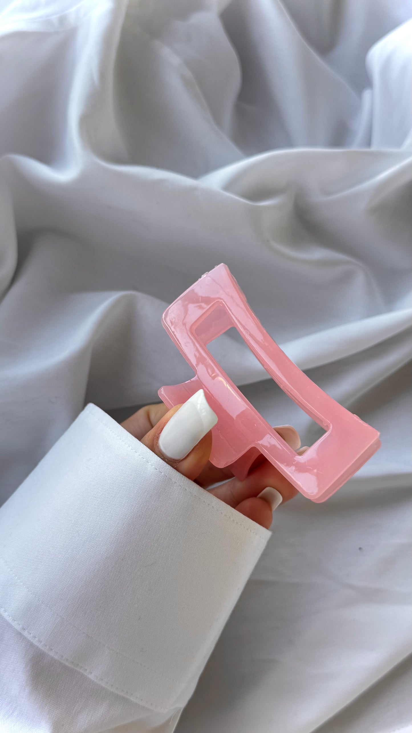 Dikdörtgen Pencere Tasarımlı Mandallı Toka