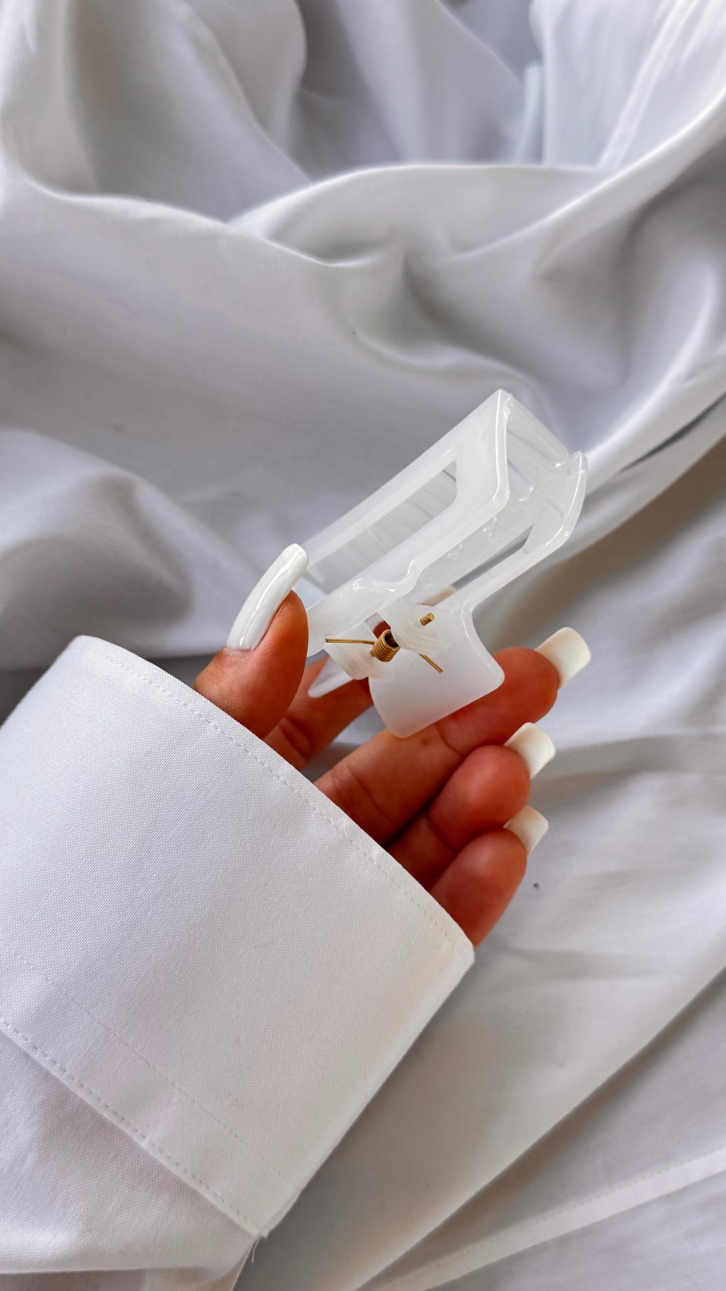 Dikdörtgen Pencere Tasarımlı Mandallı Toka