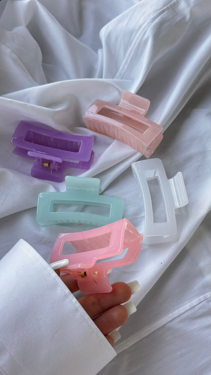 Dikdörtgen Pencere Tasarımlı Mandallı Toka