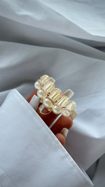 İnci İşlemeli Şeffaf Mini Mandallı Toka - Zarif ve Küçük Saç Aksesuarı