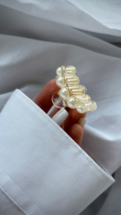 İnci İşlemeli Şeffaf Mini Mandallı Toka - Zarif ve Küçük Saç Aksesuarı