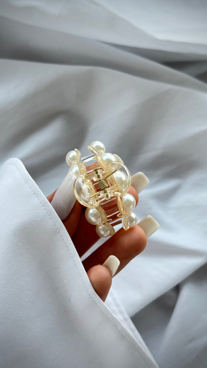 İnci İşlemeli Şeffaf Mini Mandallı Toka - Zarif ve Küçük Saç Aksesuarı