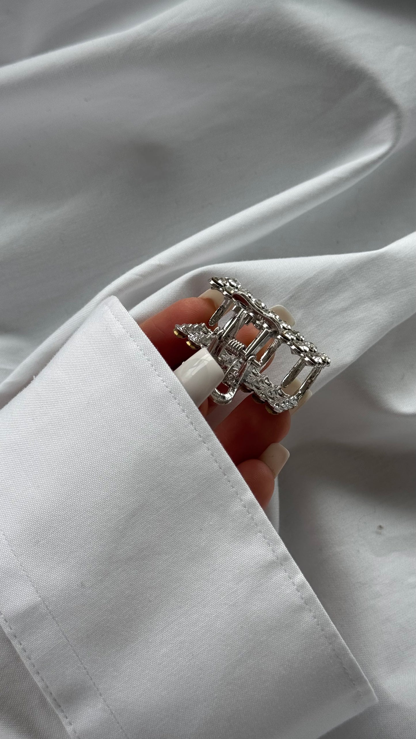 Kristal Taşlı Mandallı Toka